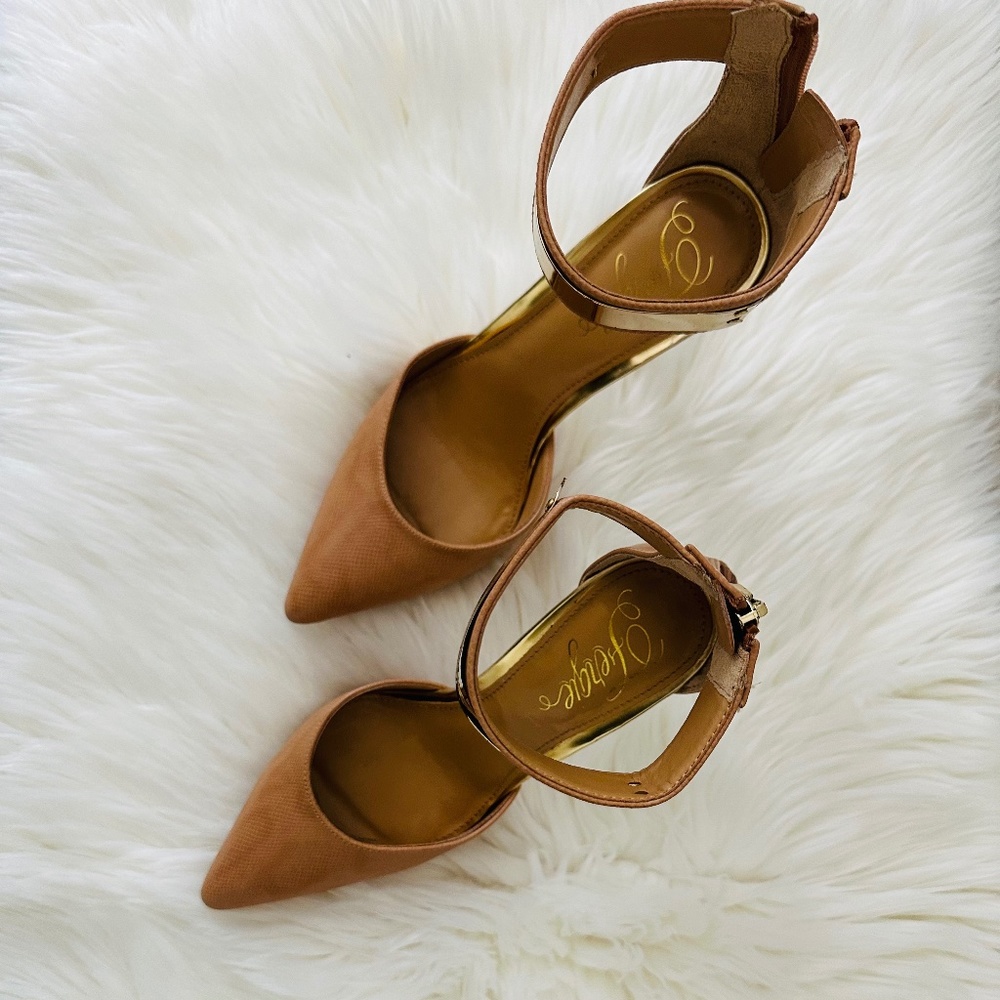 Dress Pump Heel